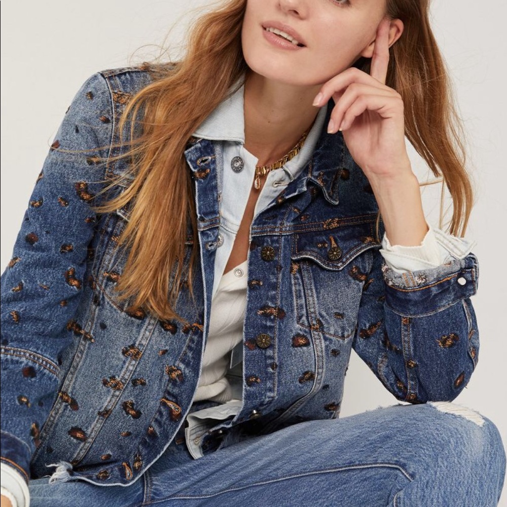 Leopard Embroidered Jean Jacket - Picture 4 of 4